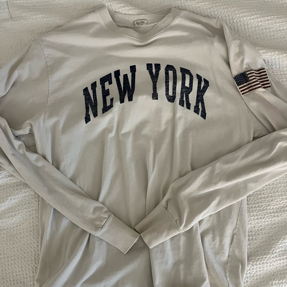 BRANDY MELVILLE New York Graphic Long Sleeve Shirt - Cream